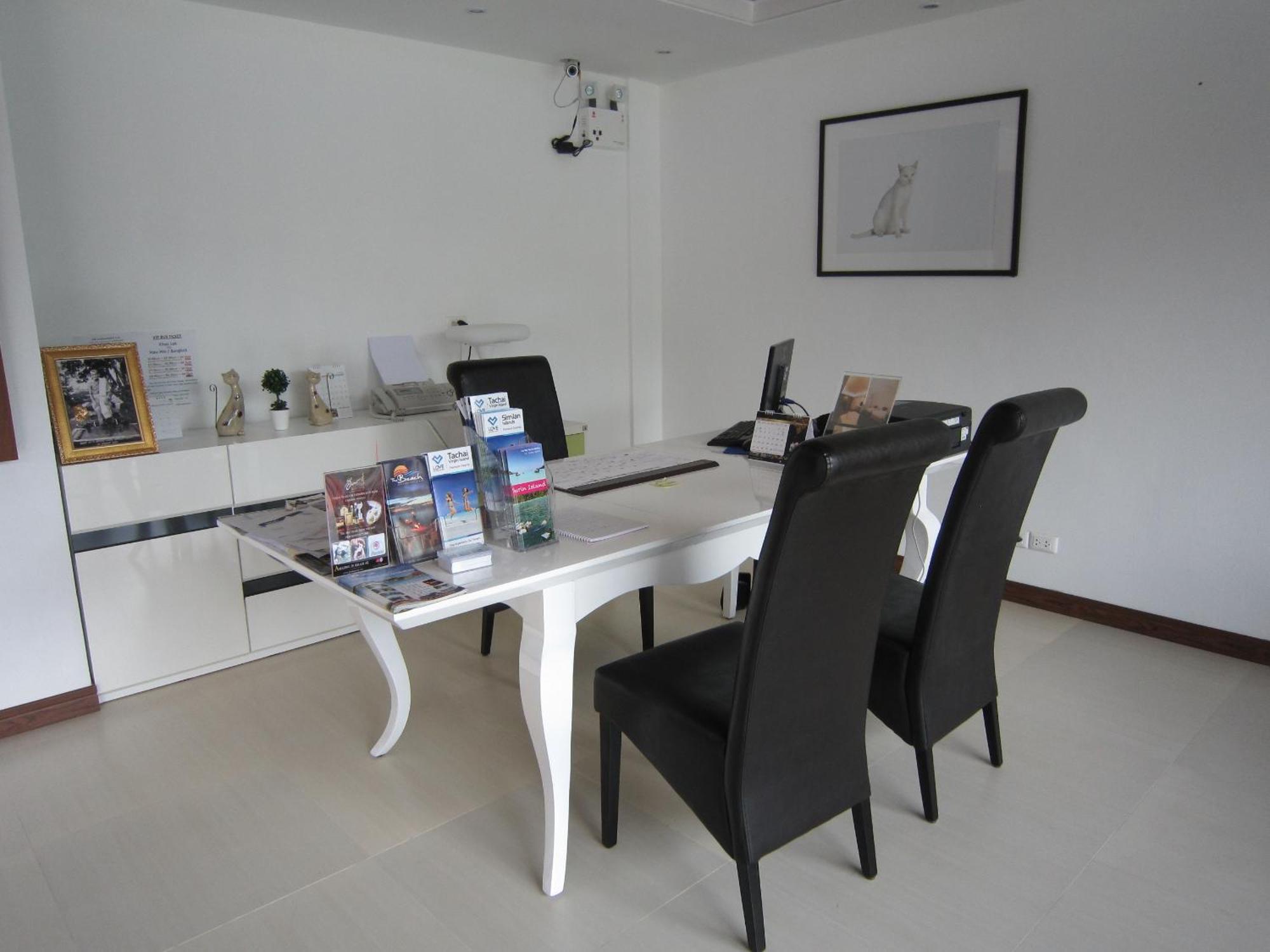 White Cat Hotel Khao Lak Exterior foto