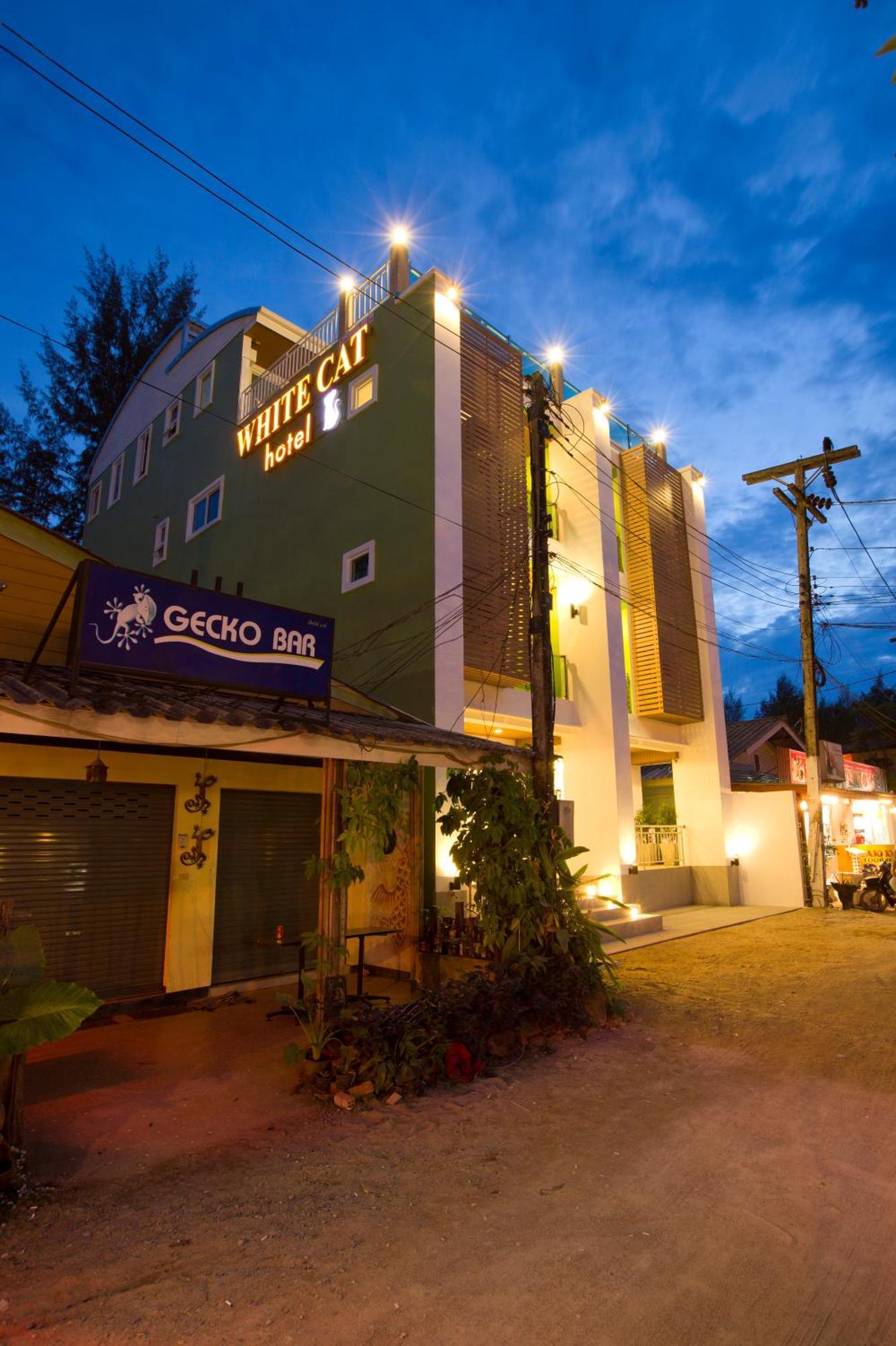 White Cat Hotel Khao Lak Exterior foto