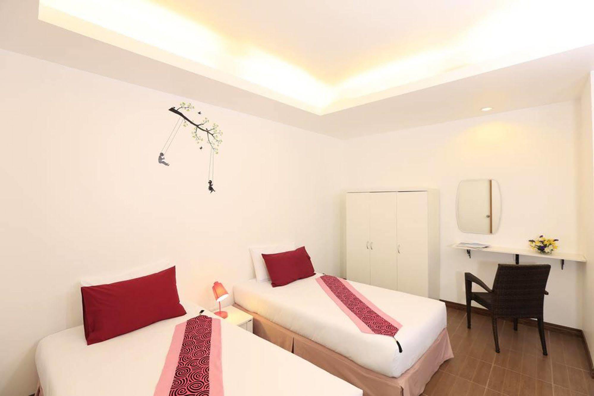 White Cat Hotel Khao Lak Exterior foto